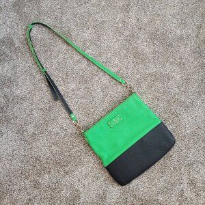 Kate Spade Grove Court Cora Crossbody in Kelly Green and Black  Pebbled Leather